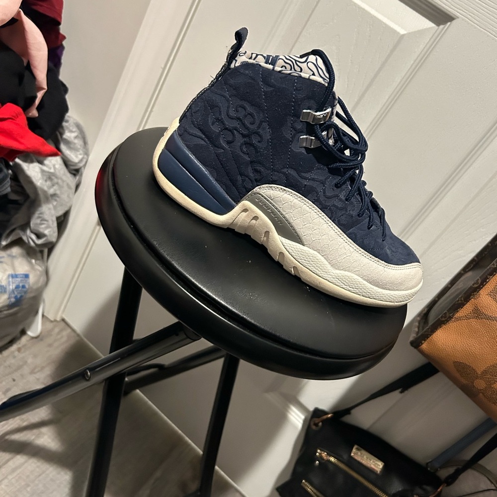 Worn a handful times but still in good condition